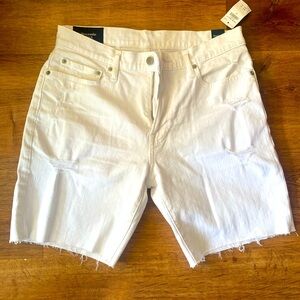 A&F Men’s White Shorts